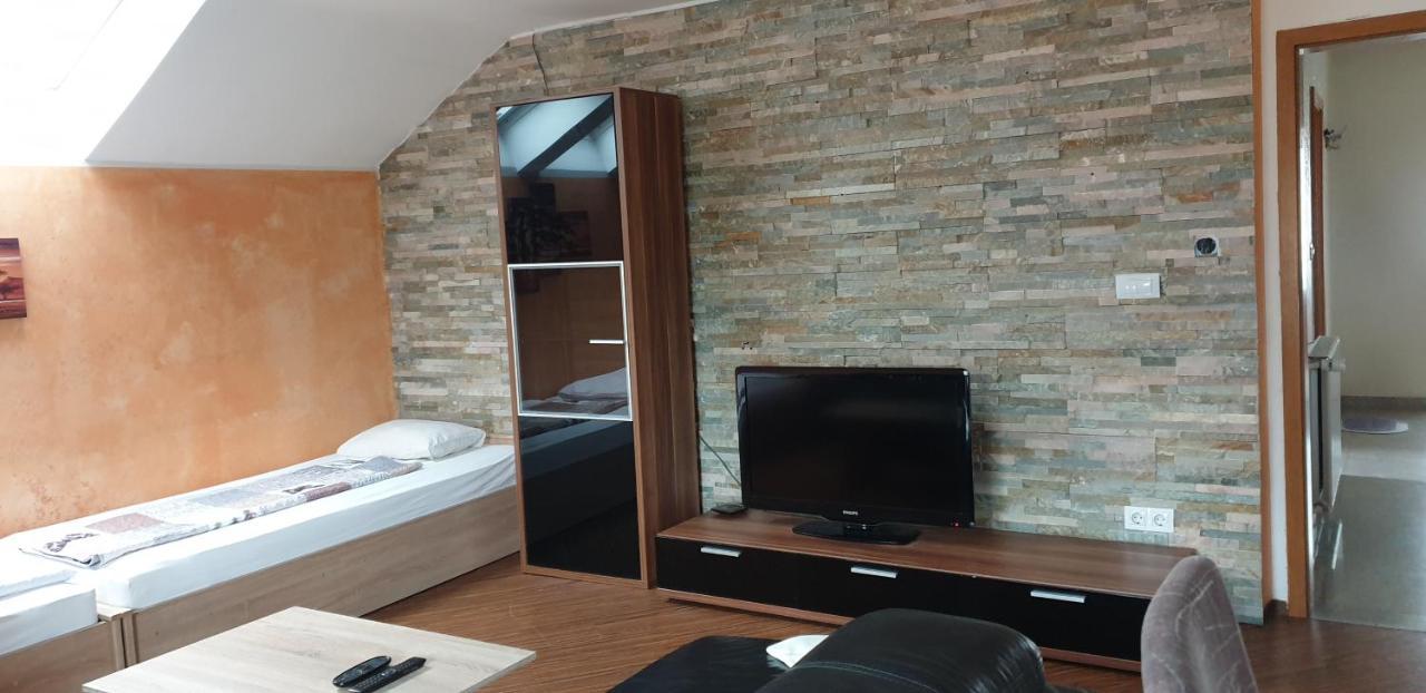 Hisa Bizjak Kranj Exterior foto